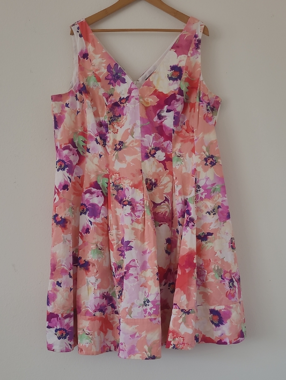 Lauren Ralph Lauren Peach and Purple Floral V-Neck Summer Dress